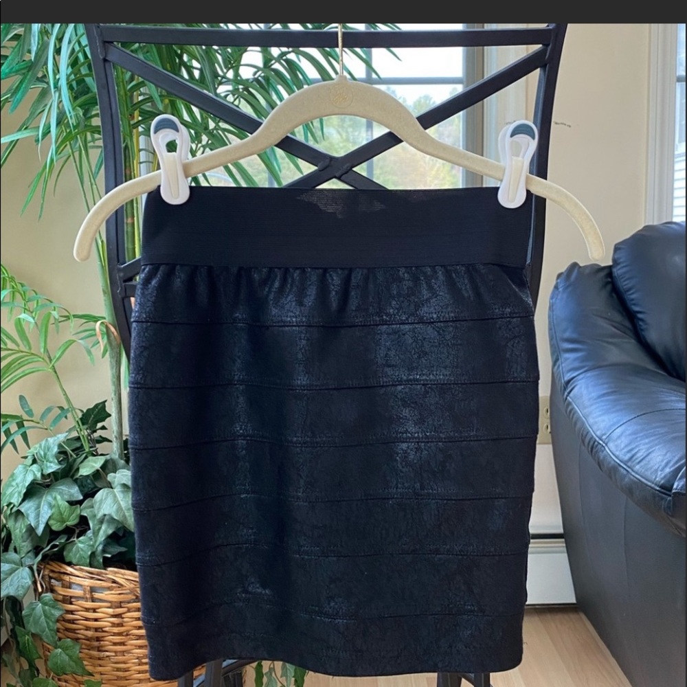 Charlotte Russe Black Bandage Mini Skirt Size Small Excellent Condition